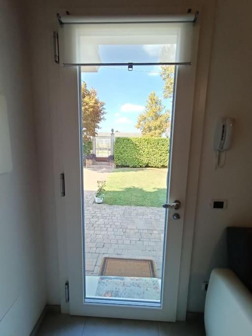 B&B We Care Appartamento Lendinara Exteriér fotografie