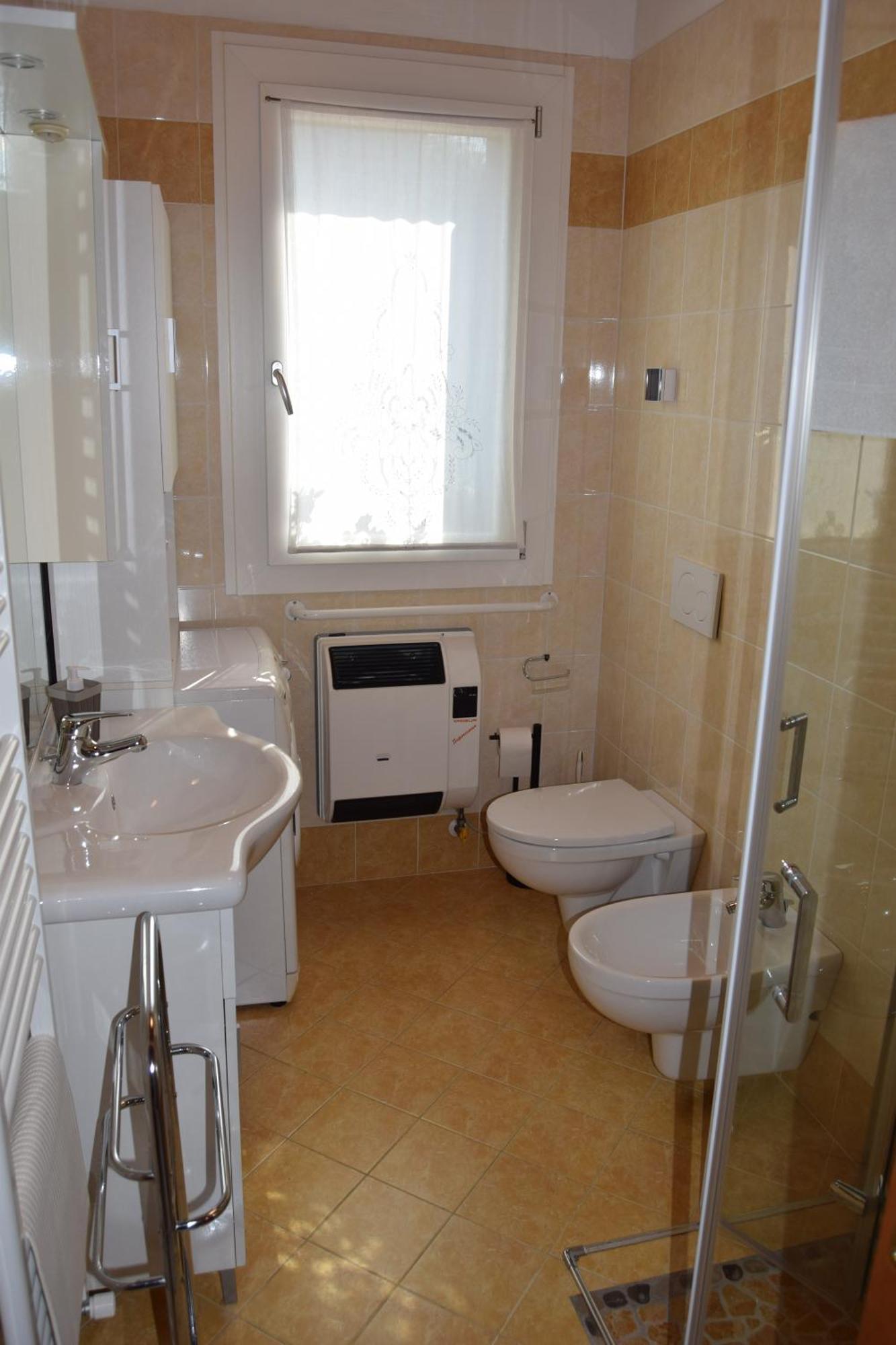 B&B We Care Appartamento Lendinara Exteriér fotografie